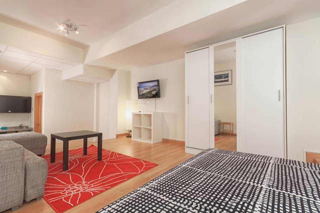 Victoria Freshapartments Málaga Oda fotoğraf