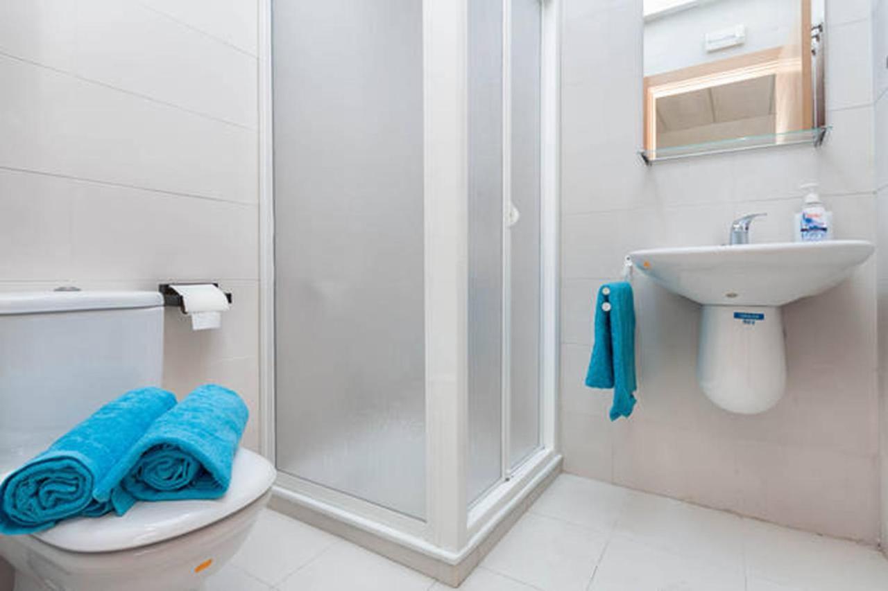 Victoria Freshapartments Málaga Oda fotoğraf